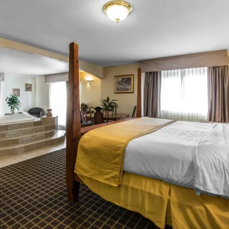 Quality Inn & Suites Silverthorne - Copper Mountain