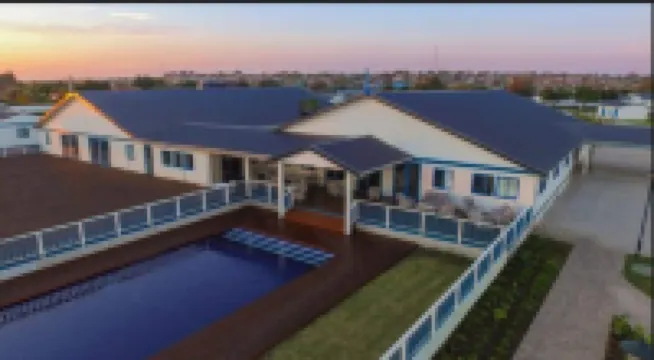 Tete Ferry Sun Hotels in 