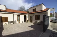 Villa Divani Hotel di Gnojnice