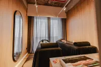 Heiss Hotel by Jalo - Spa