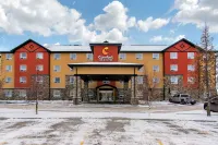 Comfort Inn & Suites Hotels in Sylvan Lake