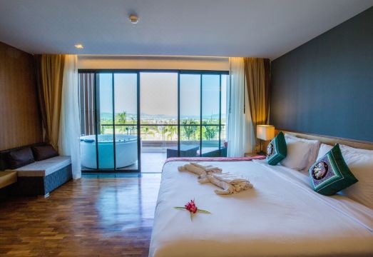 찰롱 샬레 객실 전경