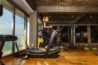 Hotel on Plonge Junior Hotels in Mamaia