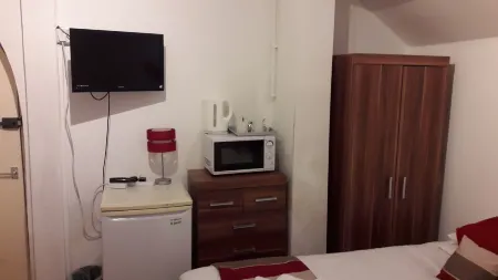 Alexandra Guest House Отели рядом с достопримечательностью «XC - Climbing & Skatepark»