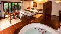 Sombra e Água Fresca Floresta - Hot Tub