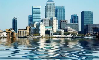 Canary Wharf - Luxury Apartments - Housity