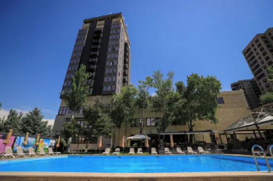 President Hotel by Hrazdan Hotel Cjsc Hotel di 