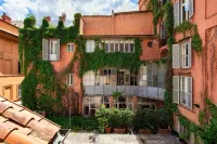 Maison Evelina Hotel a 