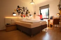 Hotel Haus Schons Hotels in Orscholz