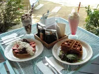 Chez Waffle Hotel - breakfast