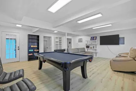 Best Location on Lewisville Lake GREAT FOR GROUPS Отели в г. Литл-Элм