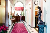 Hotel Donatello - Yolcu Alma/Bırakma Hizmetleri