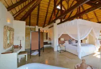 Esiweni Luxury Safari Lodge Hotels in Ladysmith