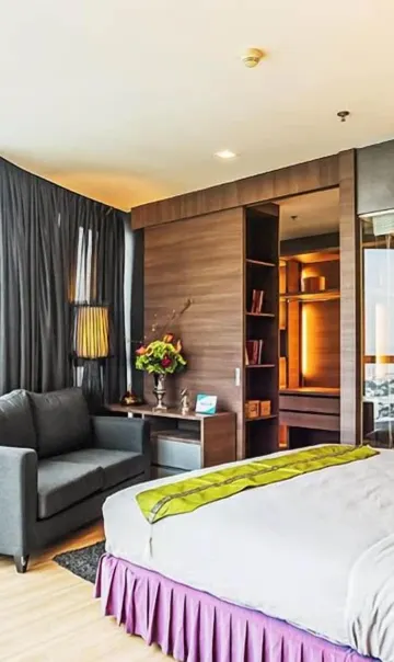 คอนโดแกรนด์ 1 ห้องนอน อ่างอาบน้ำ วิวเมือง