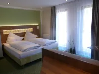 Hotel- Landgasthof Baumhof-Tenne - Kæledyr tilladt