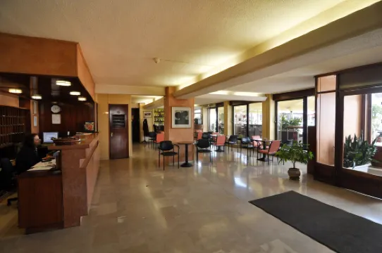 Hotel Atlantis Empfohlen Photos