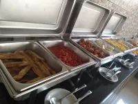 Hotel Confiança - breakfast
