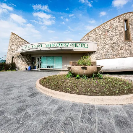 Wyndham Fallsview Hotel