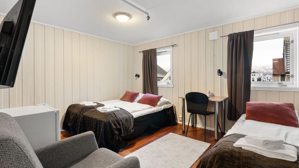 Enter Backpack Hotel
