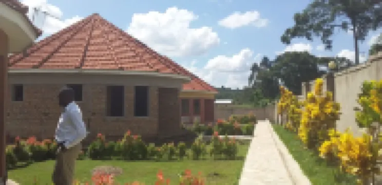 Mango Cottages & Recreation Center