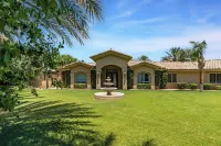 The Date Palm Estate by Avantstay Luxurious Private Retreat!