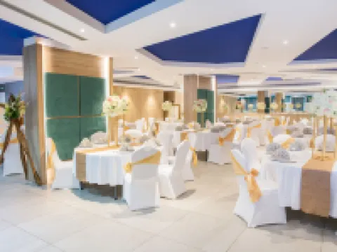 AZ ホテル ヴァーグ ドール スタウエリのホテル