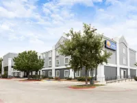 Comfort Inn & Suites Near Medical Center Hotels near Dellview Park