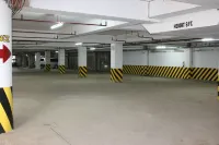 Jeamco Royal Hotel-Palawan - parking