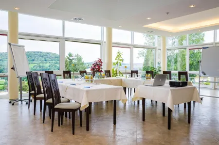 Kurhotel Bad Schlema Отели в г. Грюнхайн-Байерфельд