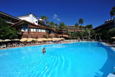 Hotel Parque Tropical