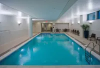 Hyatt Place Bloomington / Normal - Family