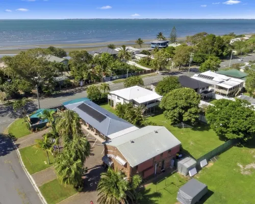 Beachmere Palms Motel Hotels in Caboolture