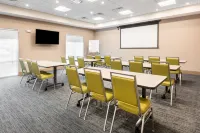 Holiday Inn Express & Suites ST. LOUIS - CHESTERFIELD by IHG Hotels in Chesterfield