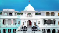 Umaid Farm Resort- A Legancy Vintage Stay in Jaipur Hôtels à : Jaipur