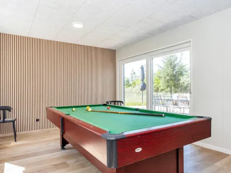 5 Star Holiday Home in Oster Assels