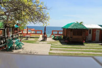 Maxvir Inn Beach Resort