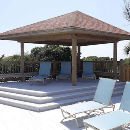 Surf Suites