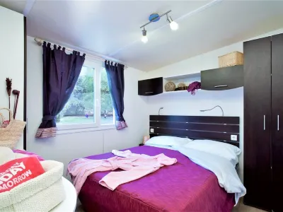Simplistic Mobile Home in Castiglione del Lago Near Lake