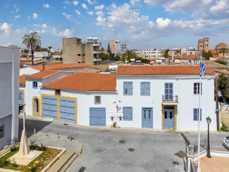 Traditional Cypriot House - to Hani - 1 Bedroom Отели в г. Никосия