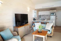 Sunlit Bay Villas Hotels in 