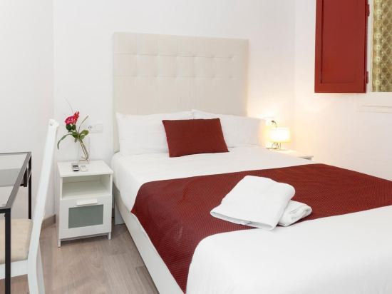 BRUSTAR SAGRADA FAMILIA