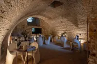 Massimago Wine Tower