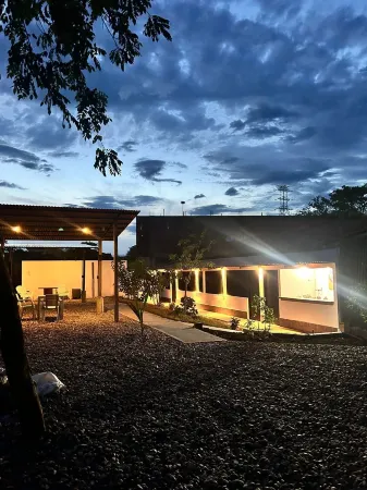 CLANDESTINO HOTEL BOUTIQUE Отели в г. Йербабуэна