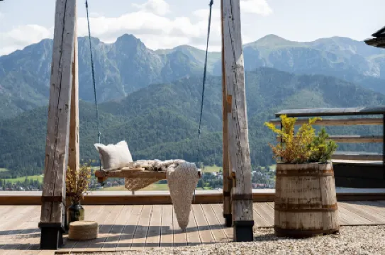 Mountain Shelter Salamandra