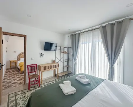 La Tienda Nueva Hoteles en Cómpeta