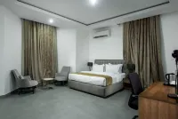 D'Stolz Villa & Hospitality - balcony