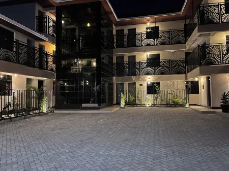 Oltotoi Suites Отели в г. Olooloitikosh