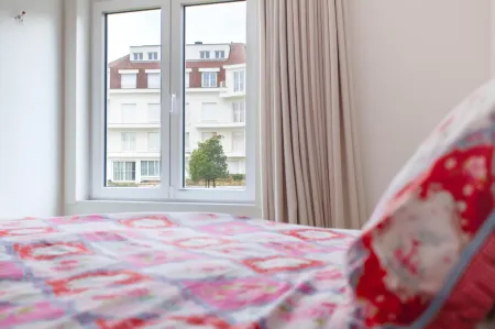 Elegant Coastal Retreat in Knokke-heist Отели в г. Кнокке-Хейст