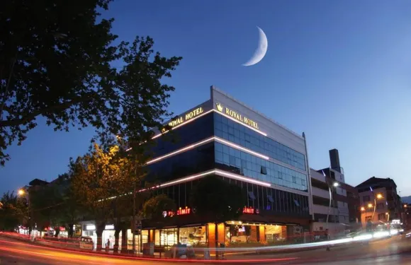 皇家伊內格爾酒店