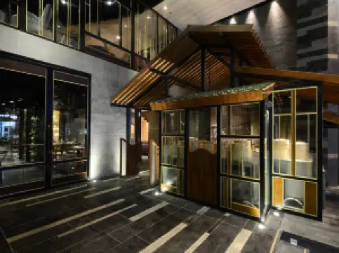 The Chi Boutique Hotel